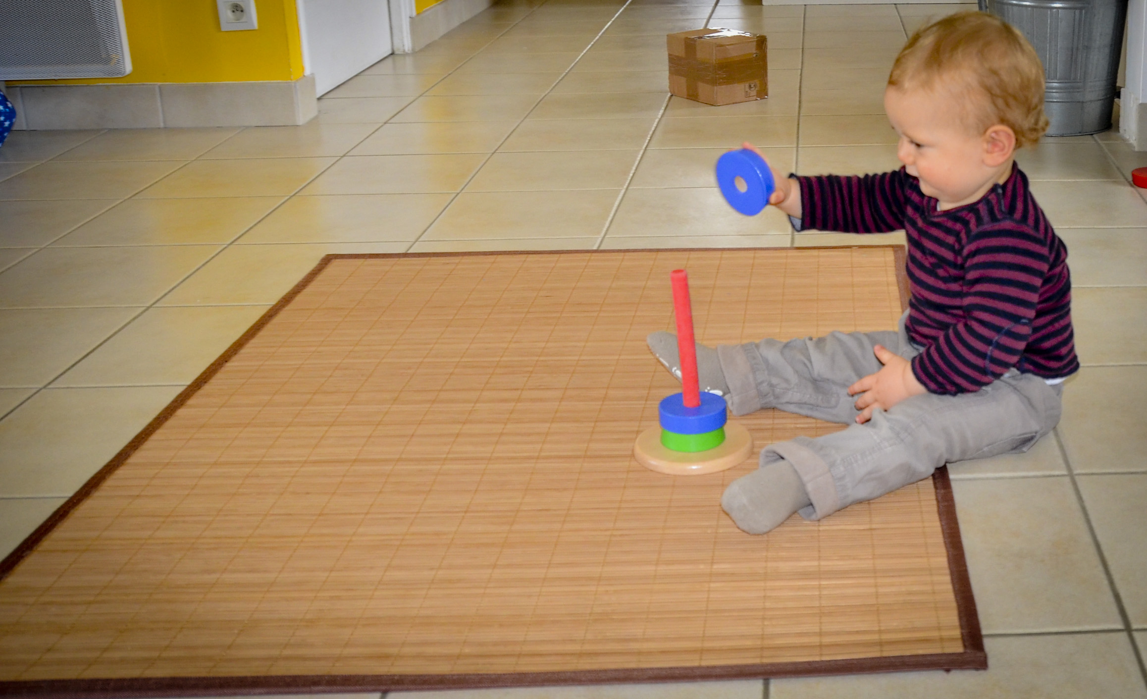 jeux eveil 1 an montessori