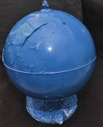 globe montessori