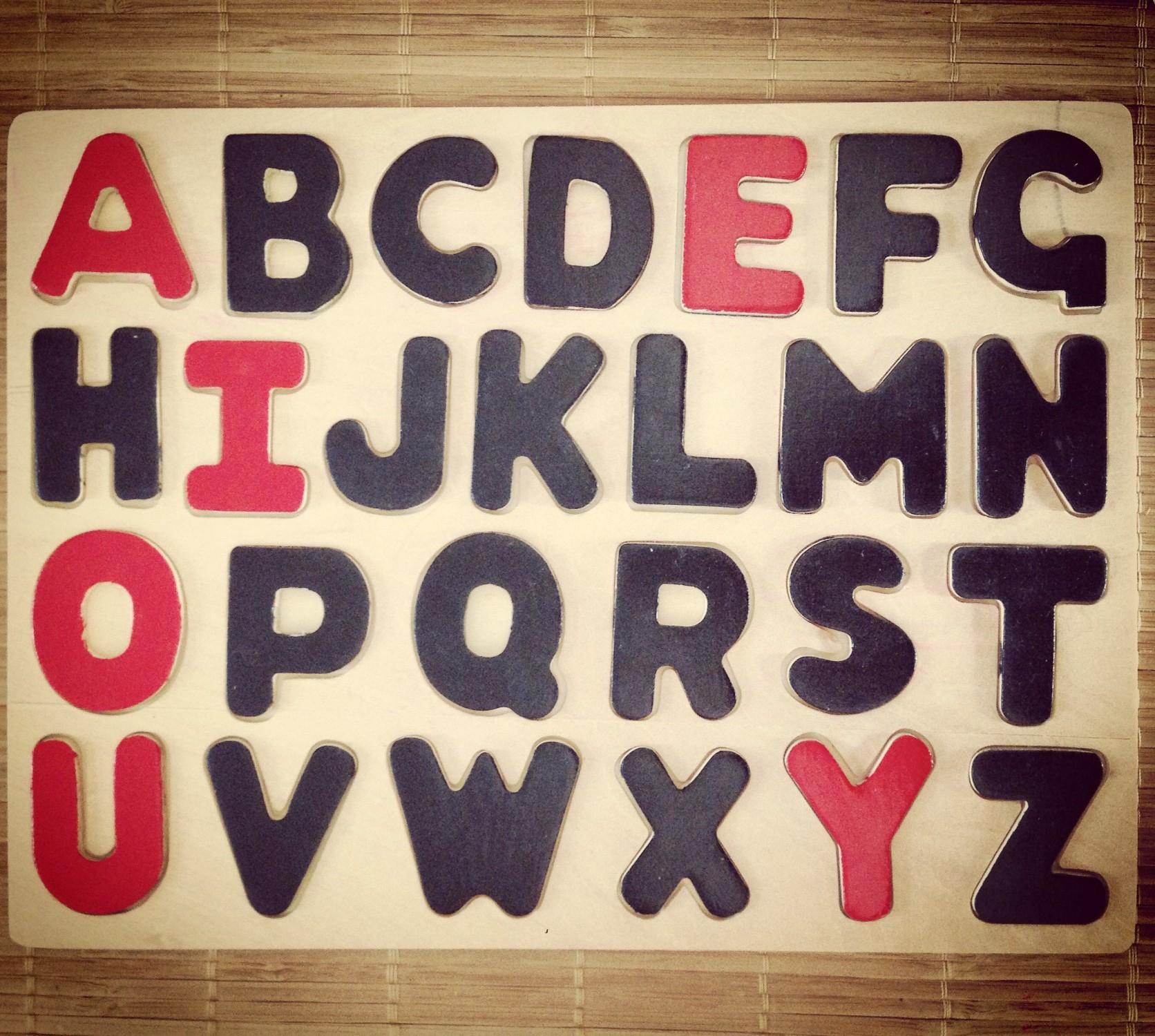 alphabet bois majuscule