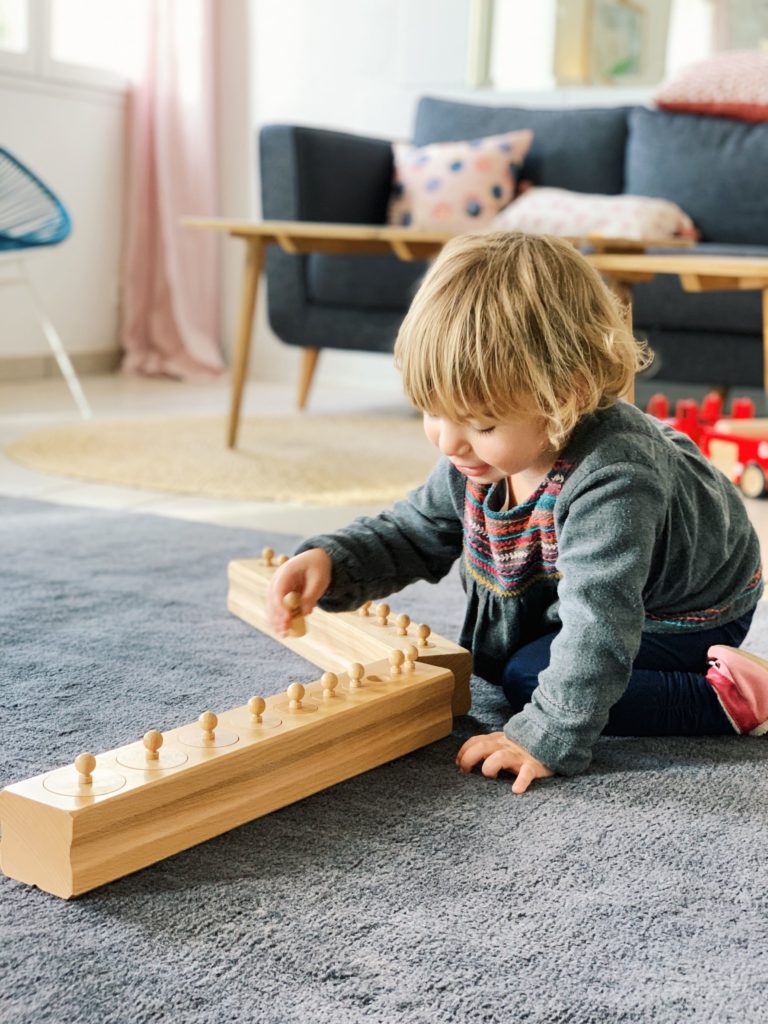 emboitements cylindriques montessori